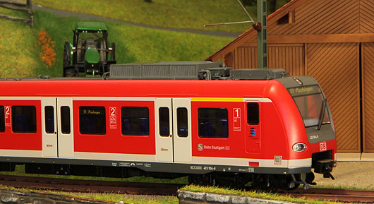 S-Bahn von Roco (BR423)