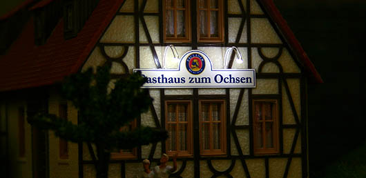 Gasthaus zum Ochsen in Wiesenfeld bei Nacht